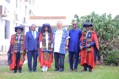 IESS Graduants together with Faculty Members